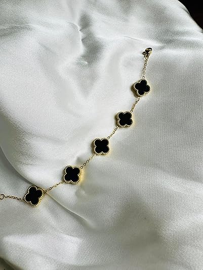 Clover Stainless Steel Bracelets for Everyday Wear (unisex)
